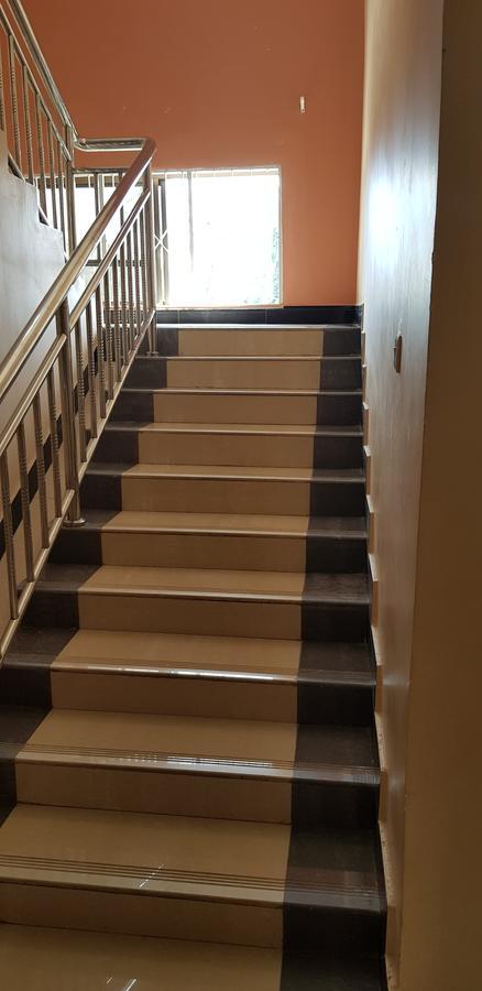 B10 Airport Lodge Dar es Salaam Bagian luar foto