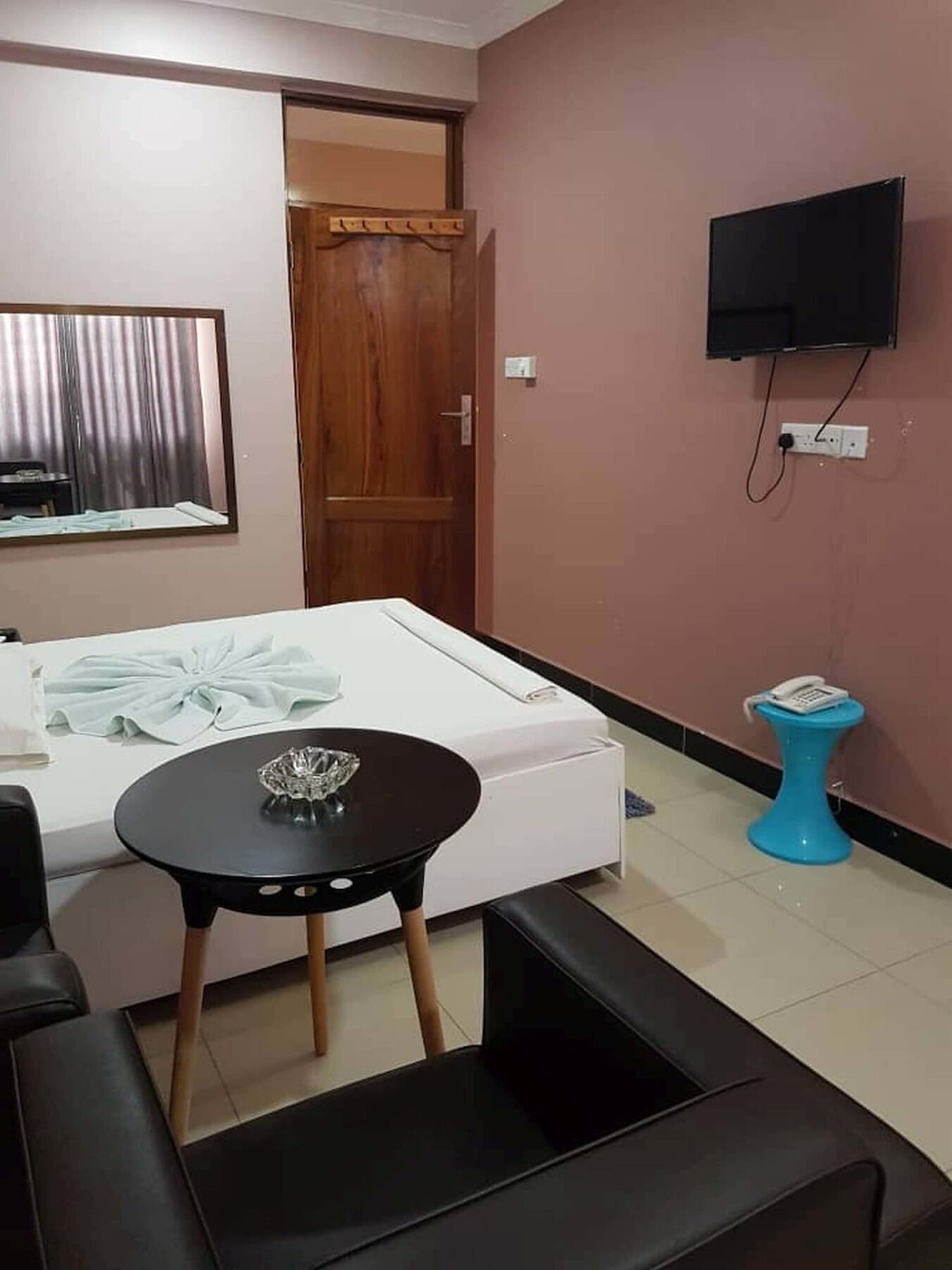 B10 Airport Lodge Dar es Salaam Bagian luar foto